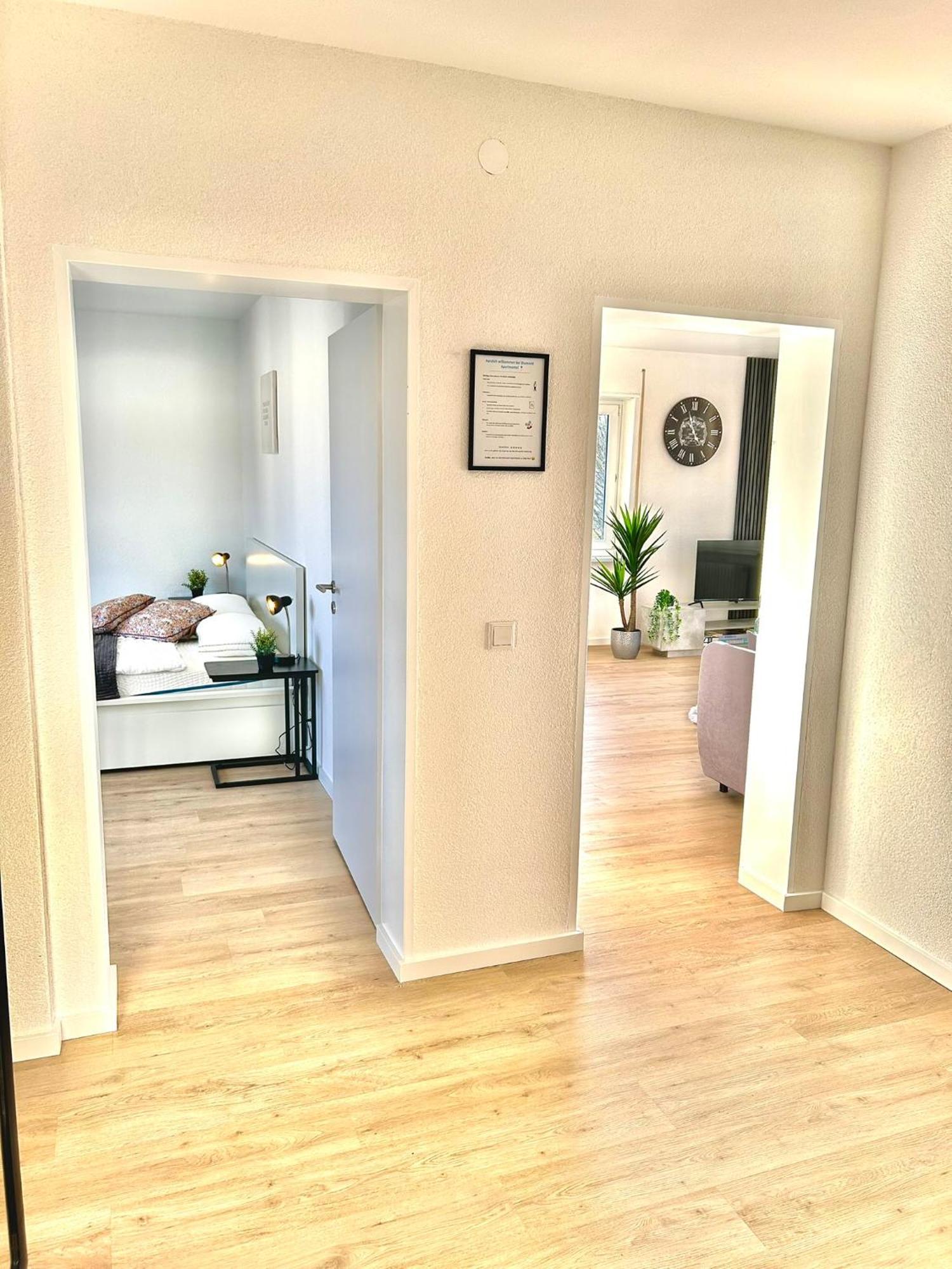 Diamond Apartments: Residenz Dreilaendereck Nahe Flughafen Herten  Exteriör bild