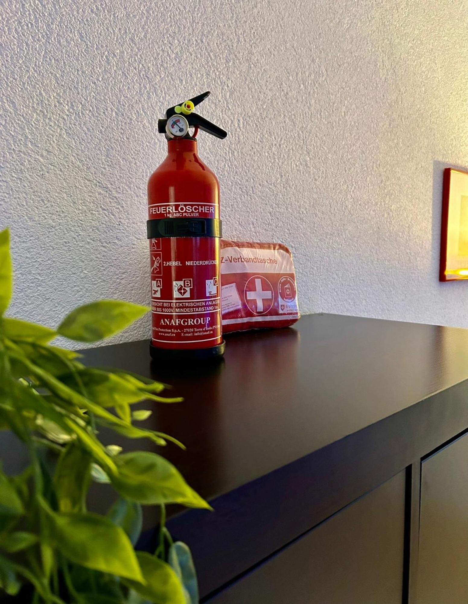 Diamond Apartments: Residenz Dreilaendereck Nahe Flughafen Herten  Exteriör bild