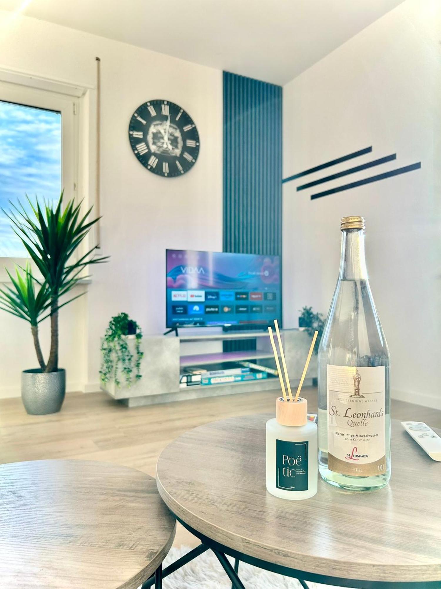 Diamond Apartments: Residenz Dreilaendereck Nahe Flughafen Herten  Exteriör bild